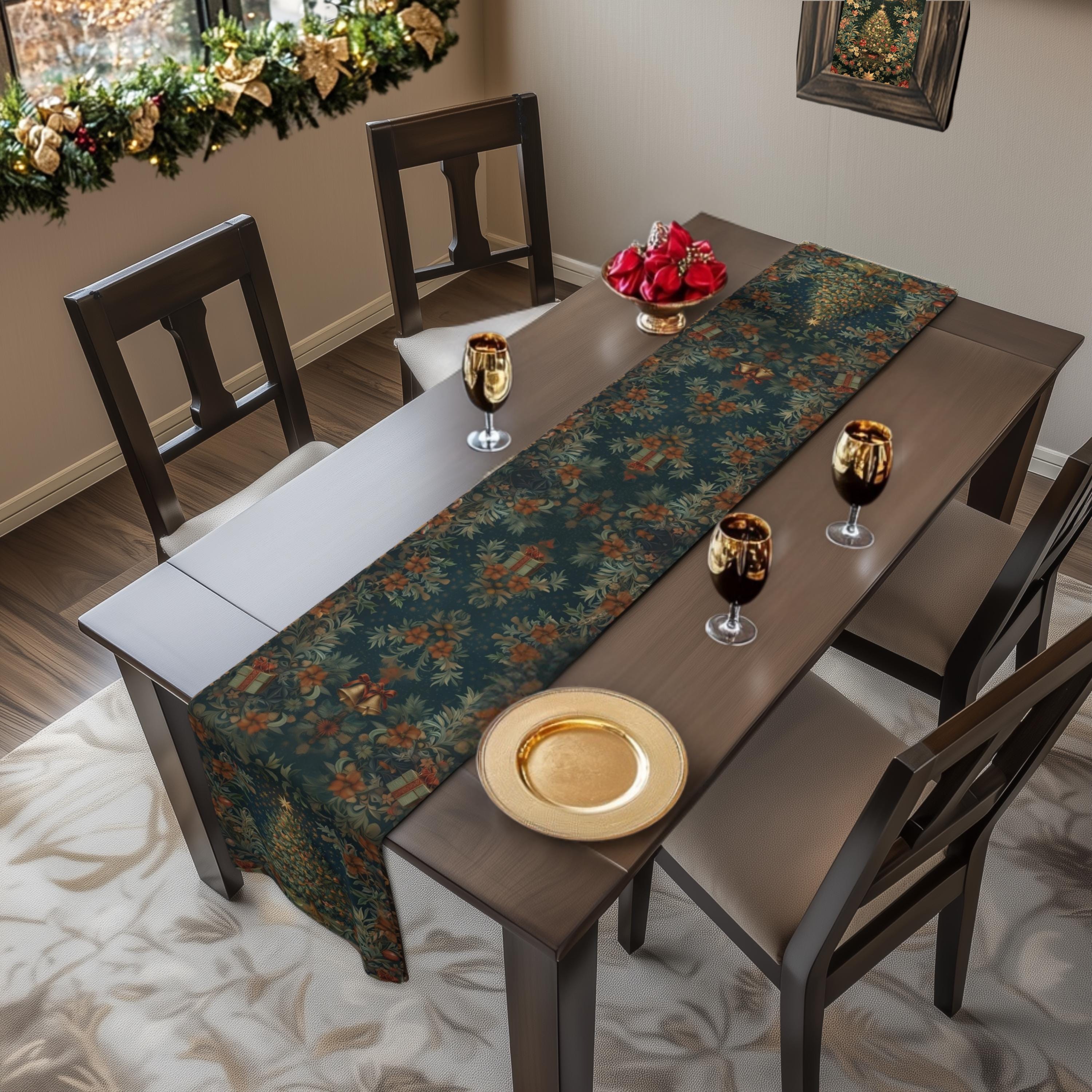 Morris Holiday Decor