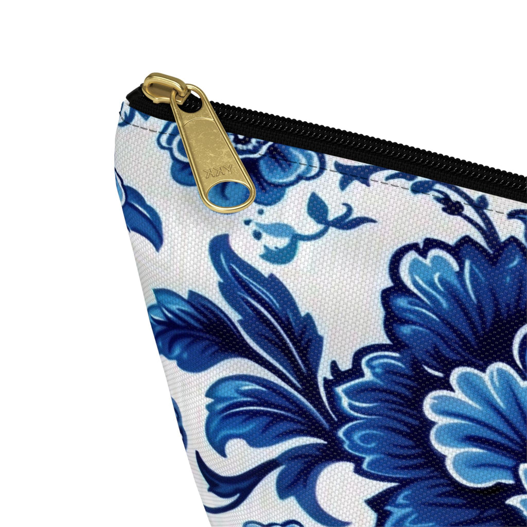 Elegant Blue Floral Accessory Pouch: Boho Makeup Bag & Travel Organizer with Porcelain Pattern