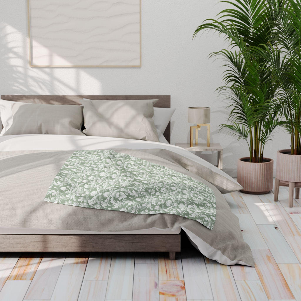 Damask Pattern Pastel Green Fleece Blanket, Vintage Style Throw Blanket for Living Room Bedroom