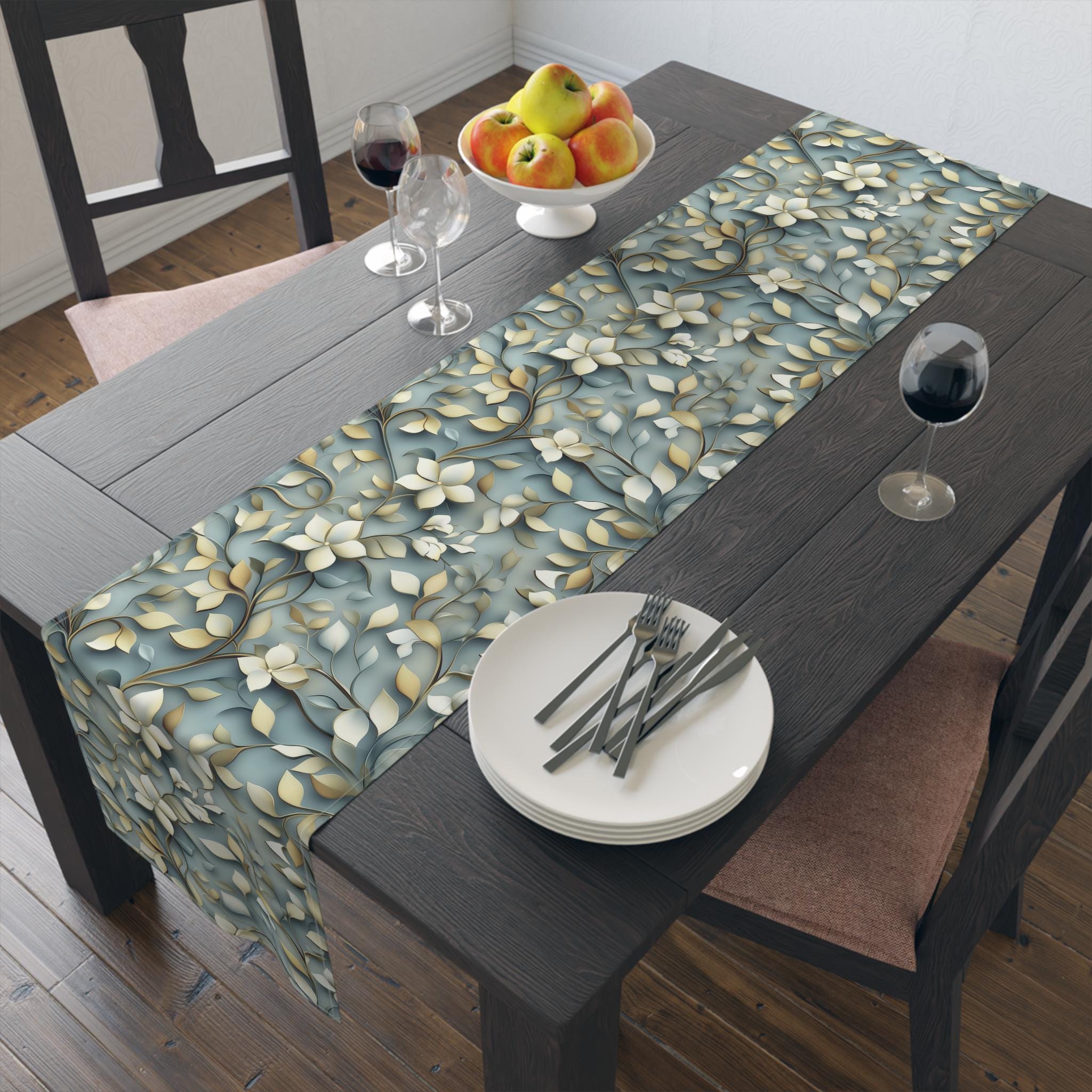 Elegant Botanical Table Runner: William Morris Inspired Floral Design for Stylish Home Decor