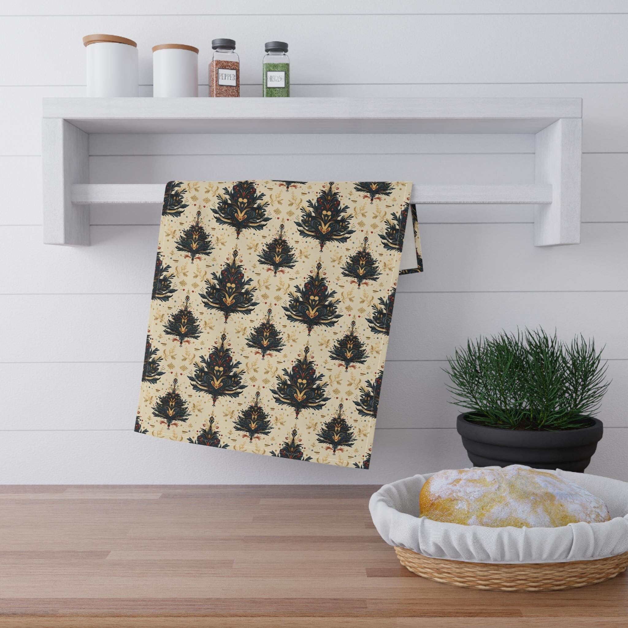 William Morris Holiday Tea Towel: Vintage Style Christmas Tree Pattern  Decor