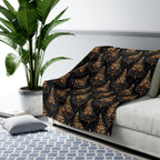 William Morris Christmas Tree Fleece Blanket: Holiday Throw