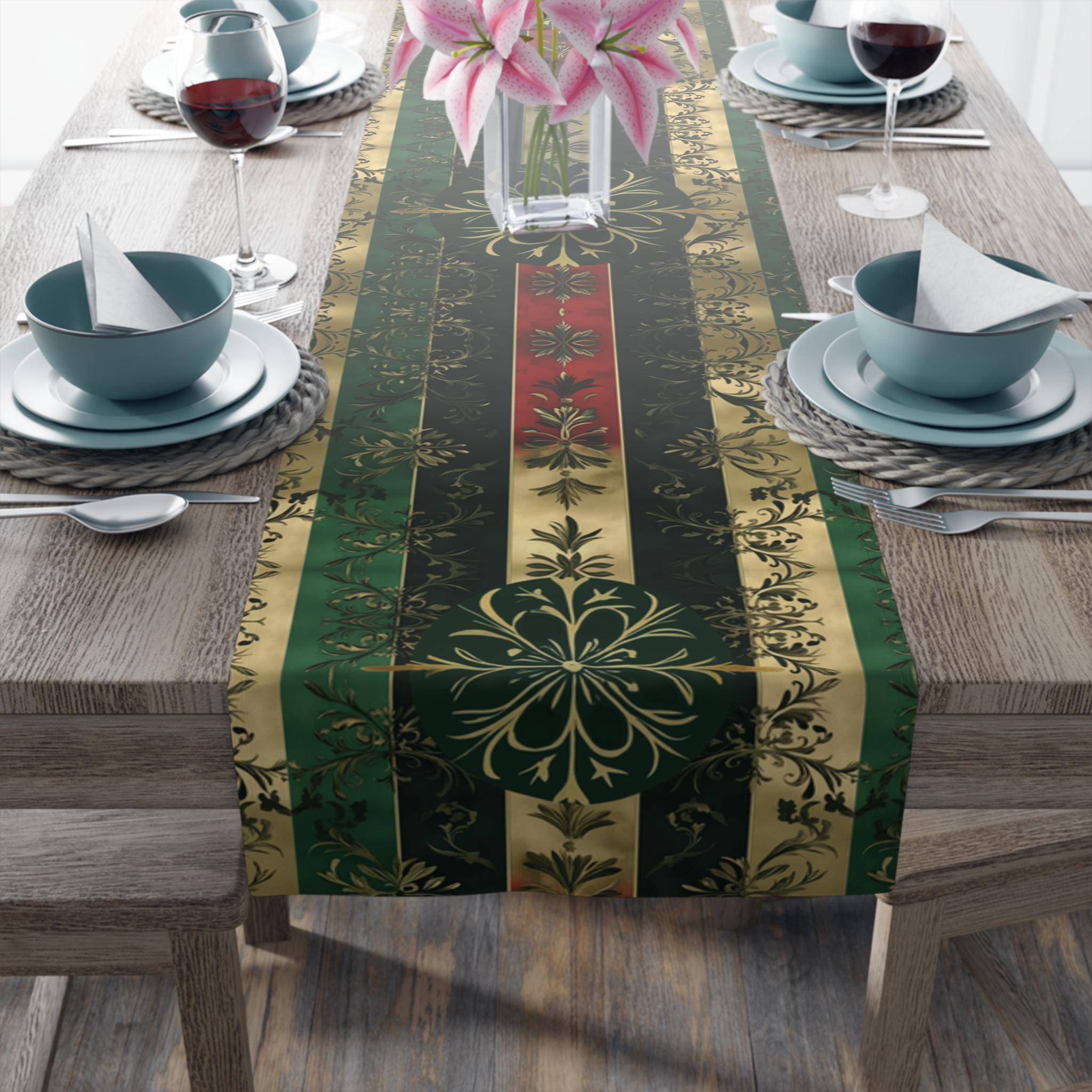 Christmas Table Runner: Festive Holiday Dining Decor with Ornate Leaf Design for Winter Entertaining
