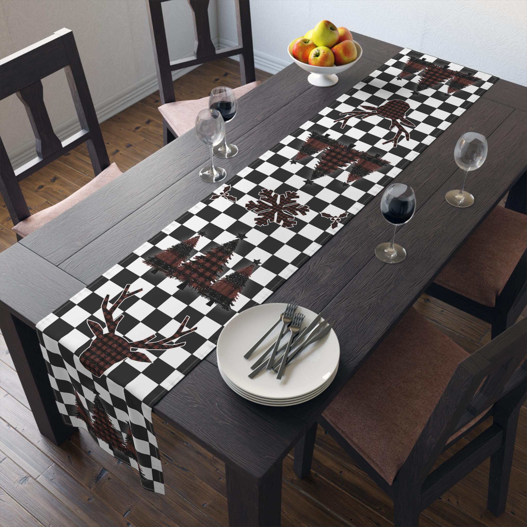 Plaid Christmas Icon Checkered Table Runner:  Modern Twist on Classic Holiday Decor