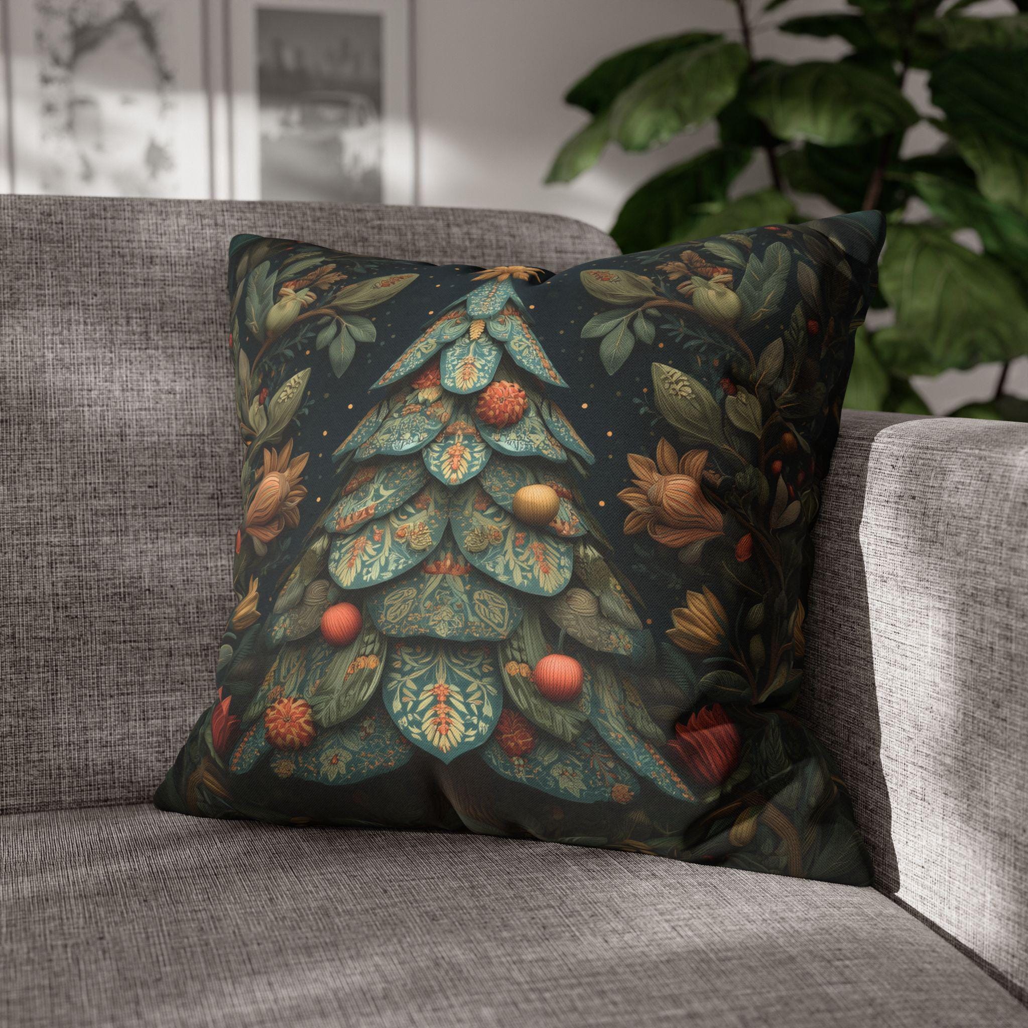 William Morris Inspired Christmas Tree Pillow Cover: Vintage Style Floral Arts & Crafts Holiday Decor