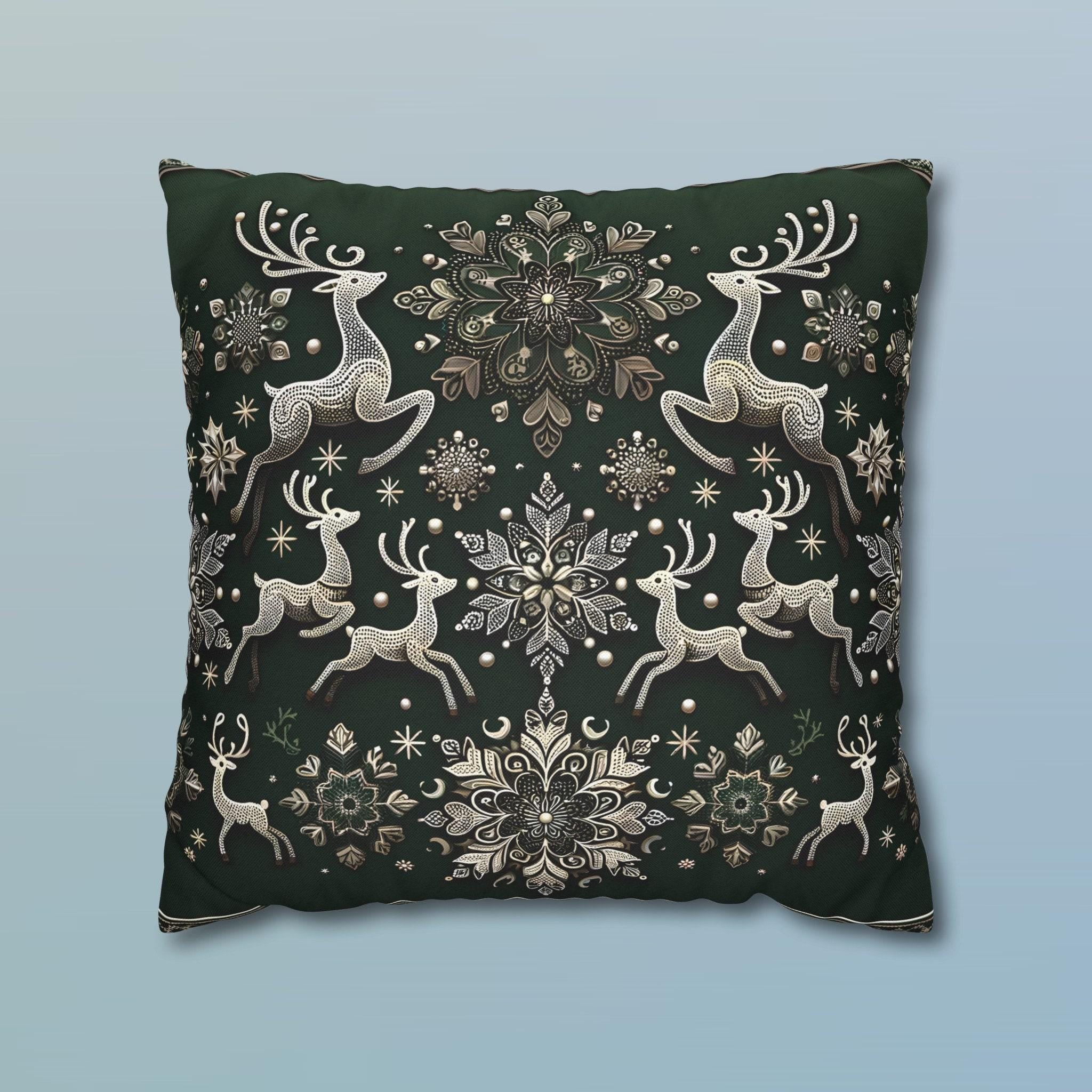 Elegant Emerald Green Throw Pillow Cover with Intricate Snowflakes and Reindeer Design