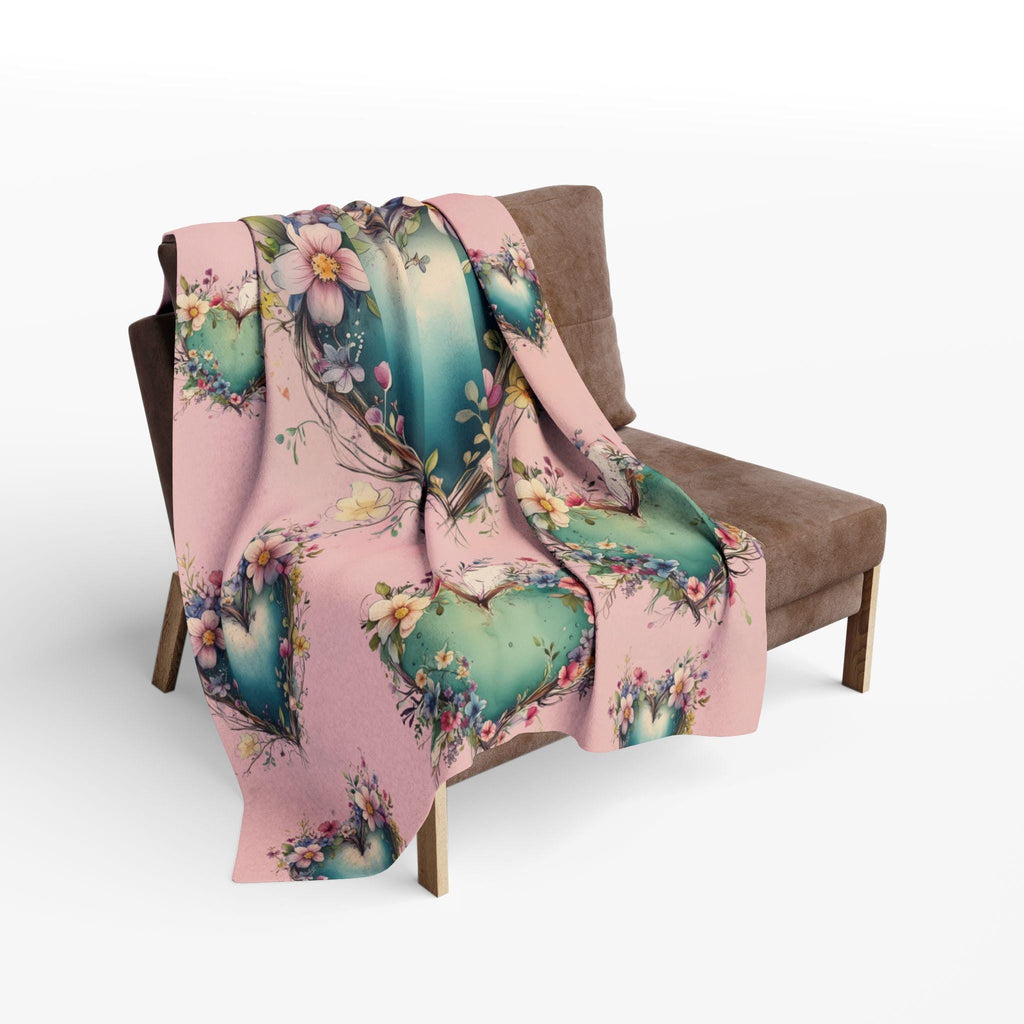 Romantic Floral Heart Wreath Fleece Blanket: Teal & Blush Pink Throw for Cozy Home Decor