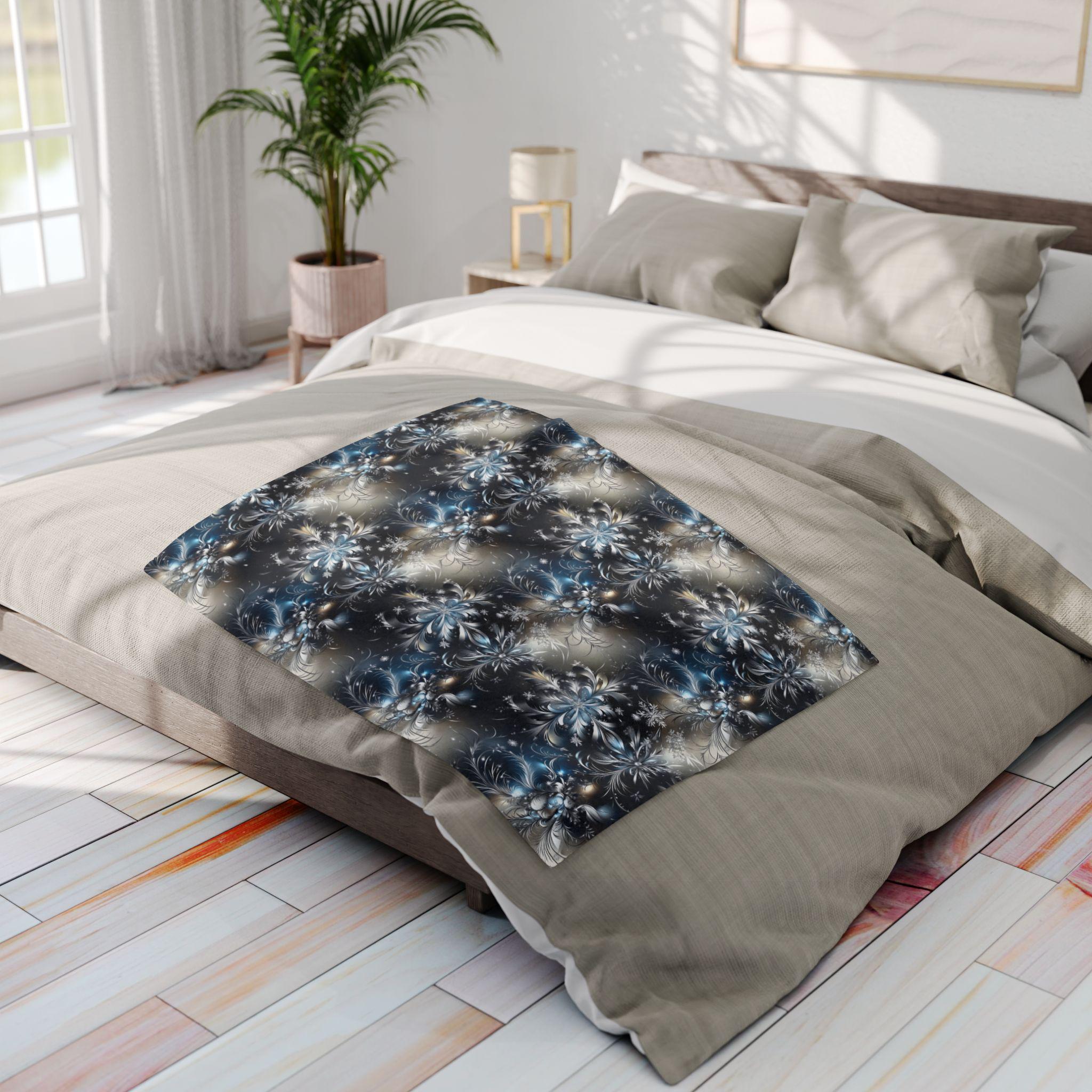Winter Snowflake Fleece Blanket: Holiday Home Decor Throw