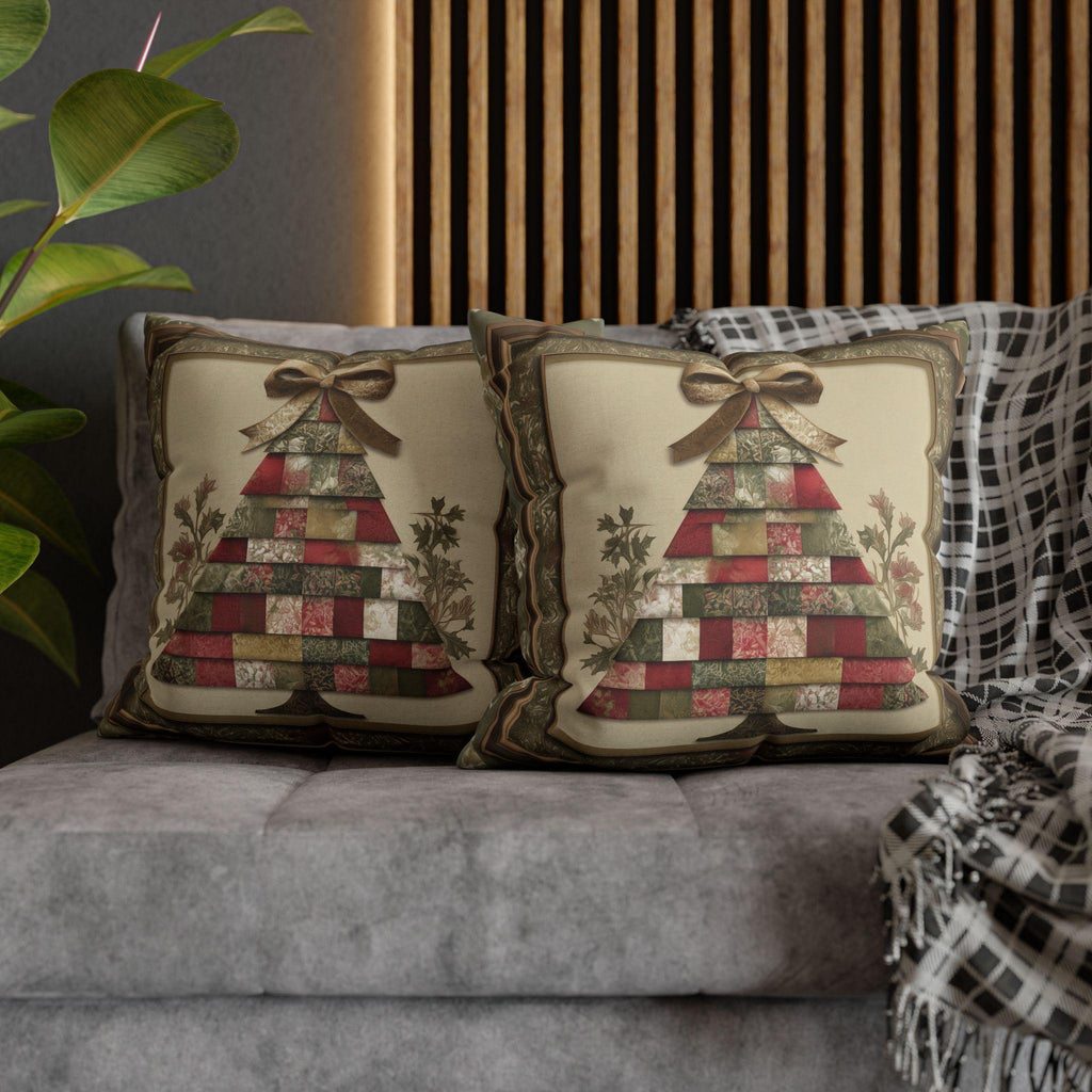 William Morris Inspired Christmas Tree Pillow Cover: Quilted Look with Botanicals
