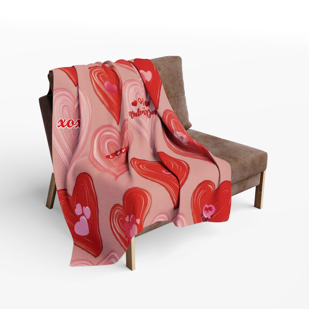 Romantic Valentine's Day Fleece Blanket: Cozy Heart & Cupid Design Throw for Love Season