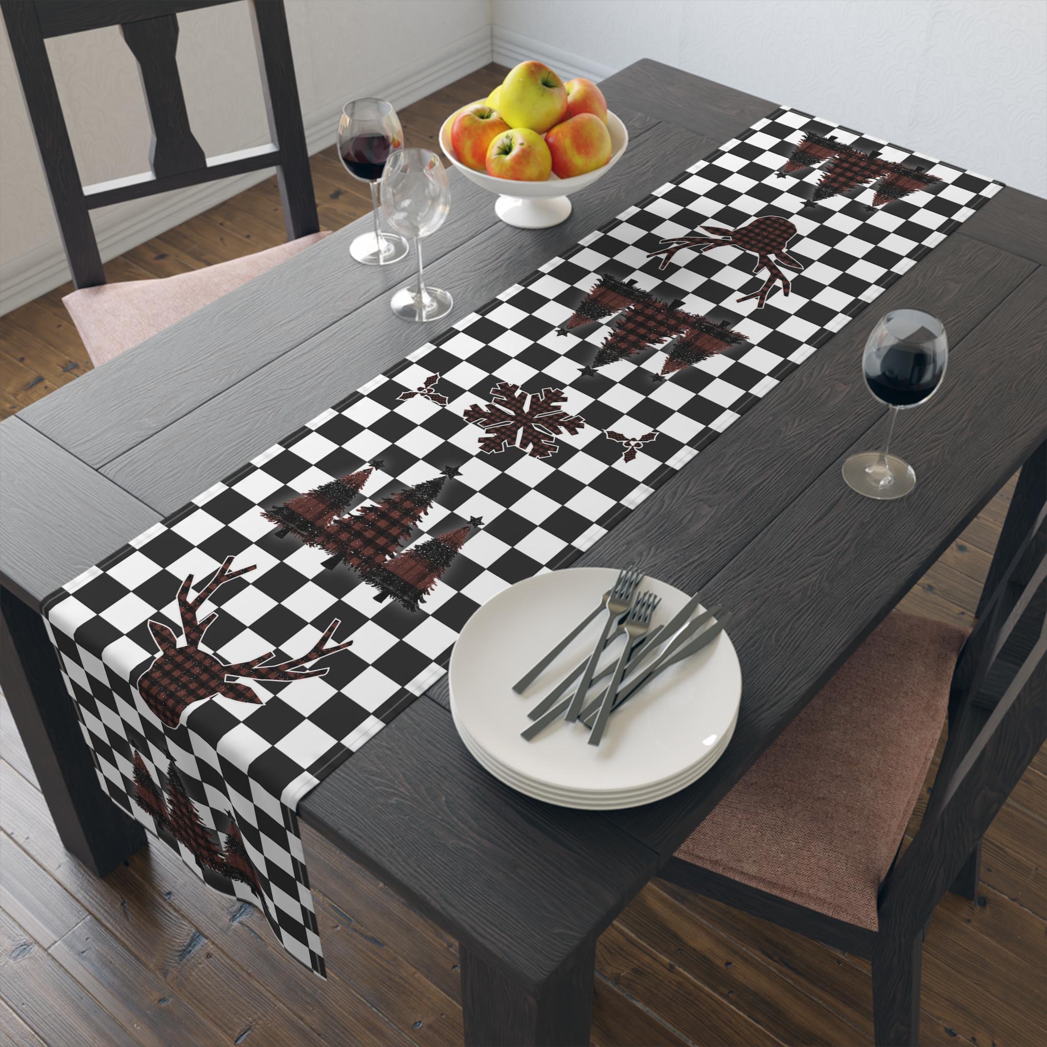 Plaid Christmas Icon Checkered Table Runner:  Modern Twist on Classic Holiday Decor