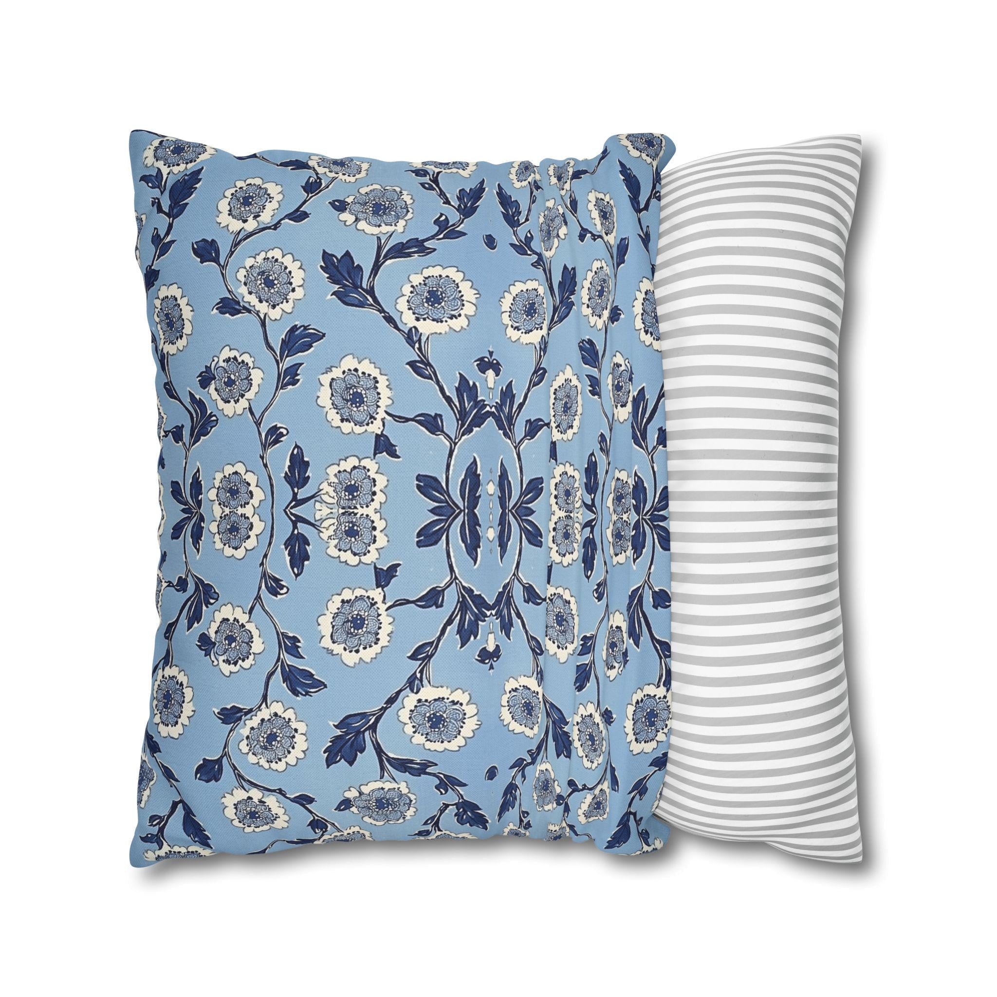 Elegant Chinoiserie Floral Pillowcase: Blue & White Square Cushion Cover for Home Decor