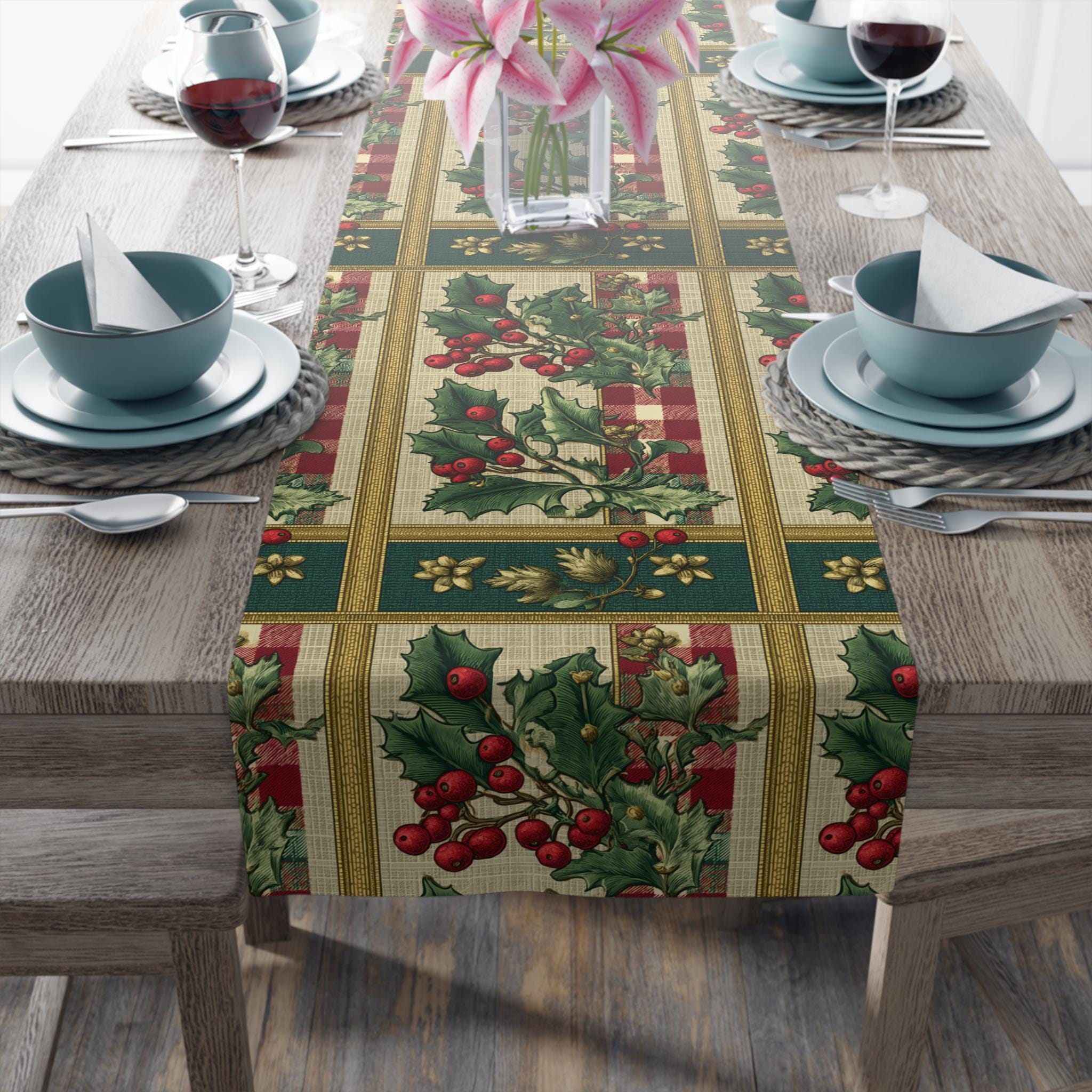 Gingham & Holly Christmas Table Runner: Classic Vintage Holiday Style with Stripes