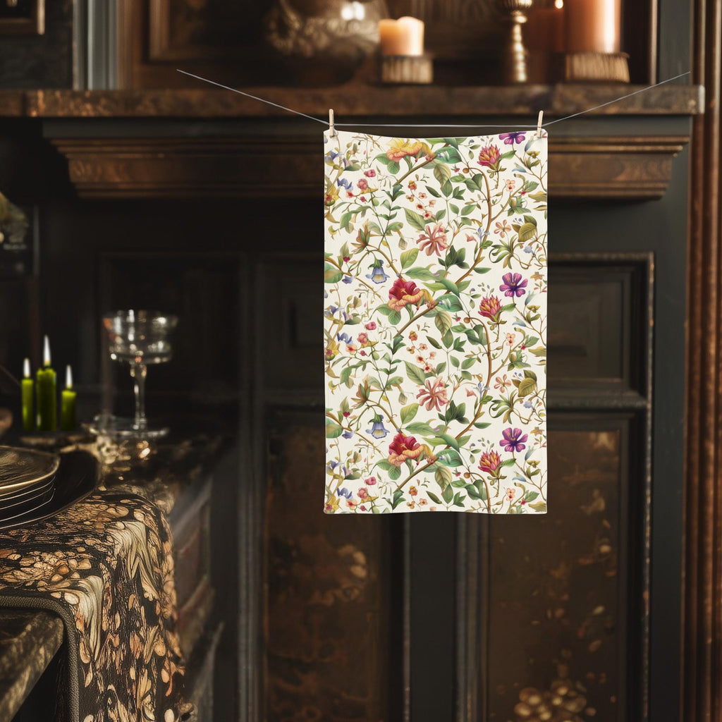 William Morris Hand Towel: Vintage Botanicals and Vines on Cream Background