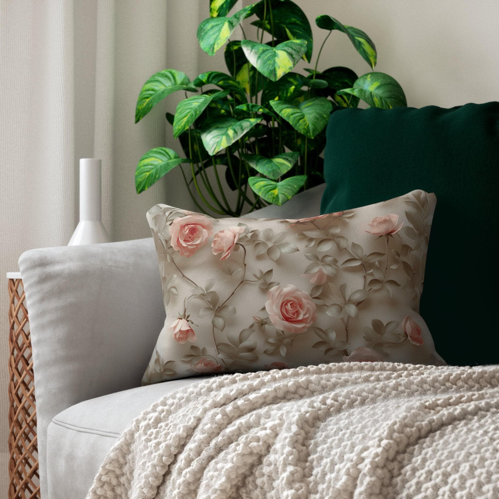 Vintage-Inspired Blush Pink Roses Lumbar Pillow - Classic Botanical Cushion for Elegant Home Decor