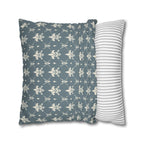 Elegant Fleur de Lis Pillow Cover: French Chateau Diamond Lattice Pattern in Soft Blue-Gray