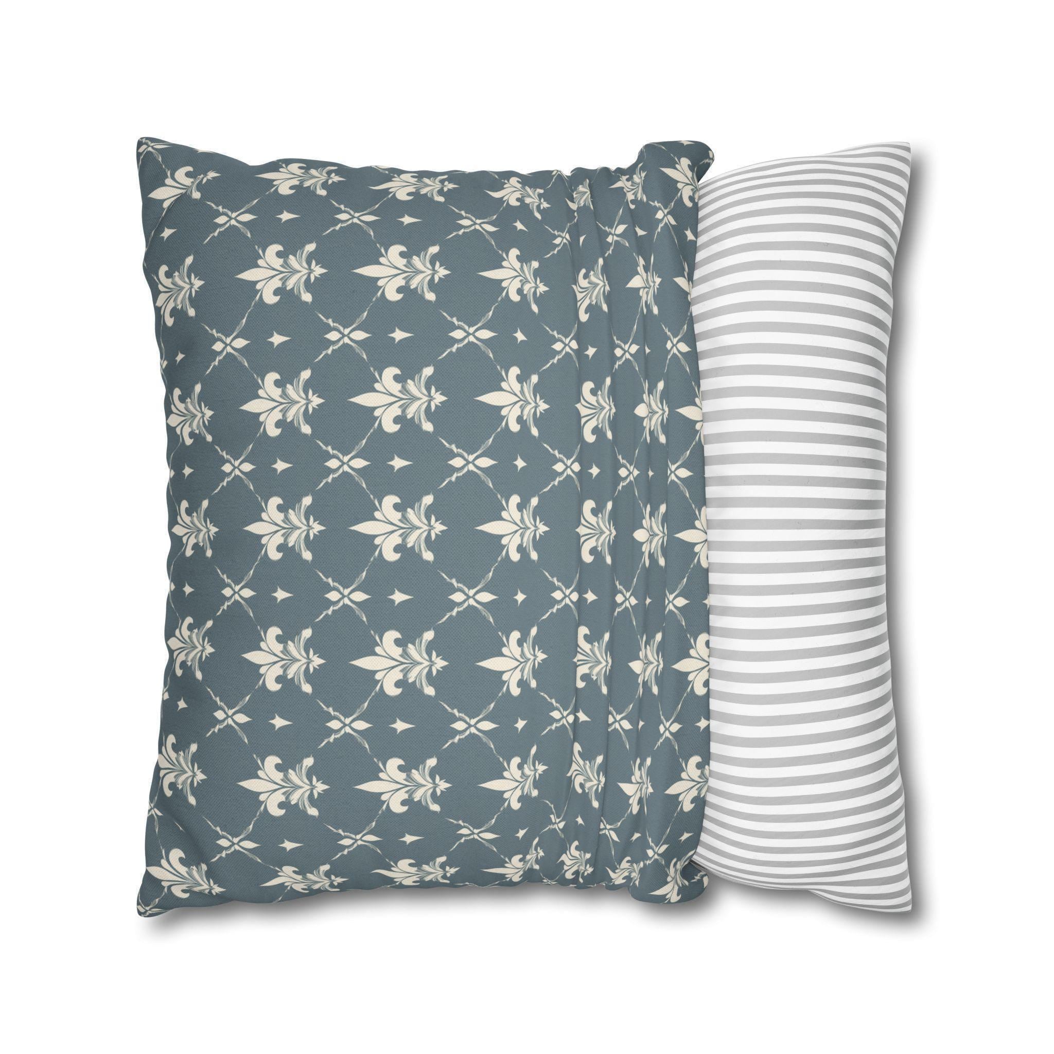 Elegant Fleur de Lis Pillow Cover: French Chateau Diamond Lattice Pattern in Soft Blue-Gray