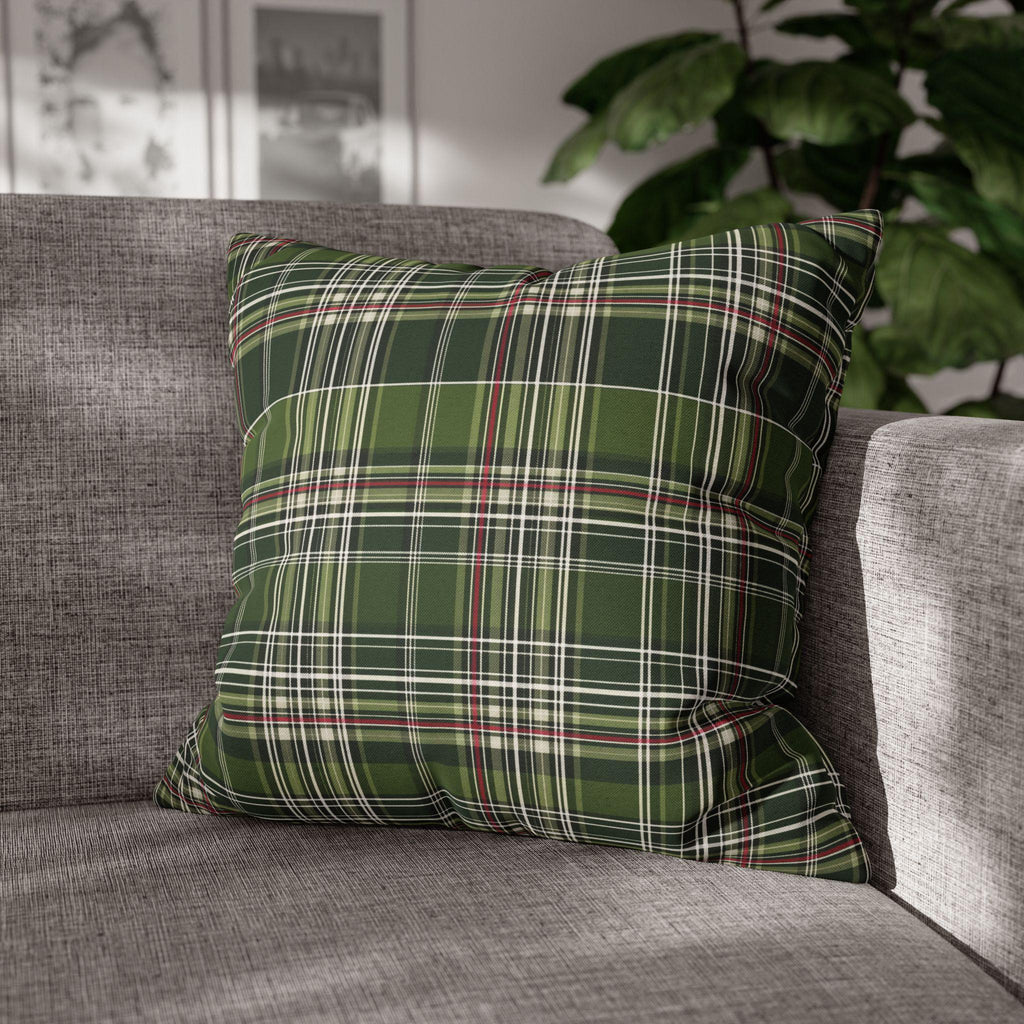 Classic Green Plaid Christmas Pillow Cover: Cozy Holiday Accent for Sofa or Bed