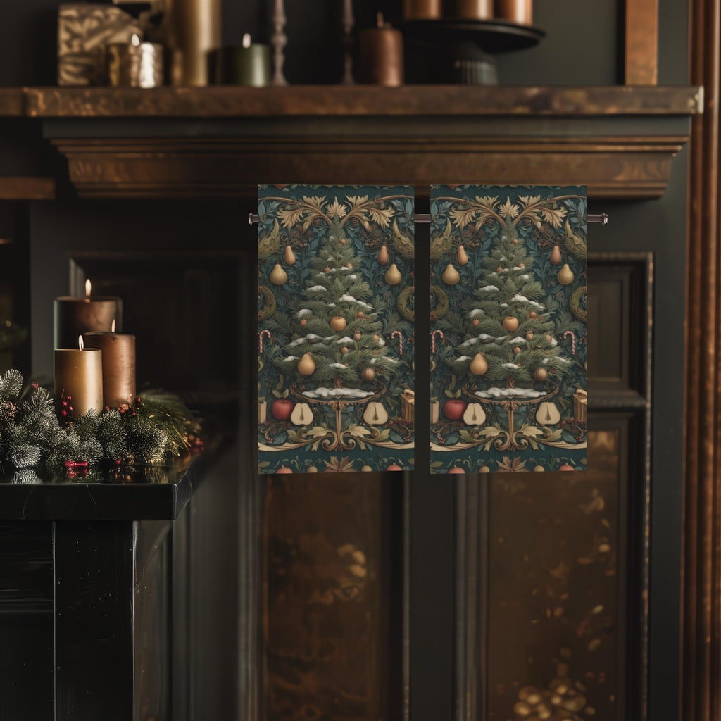William Morris Christmas Tree Hand Towel: Vintage Style Holiday Tea Towel