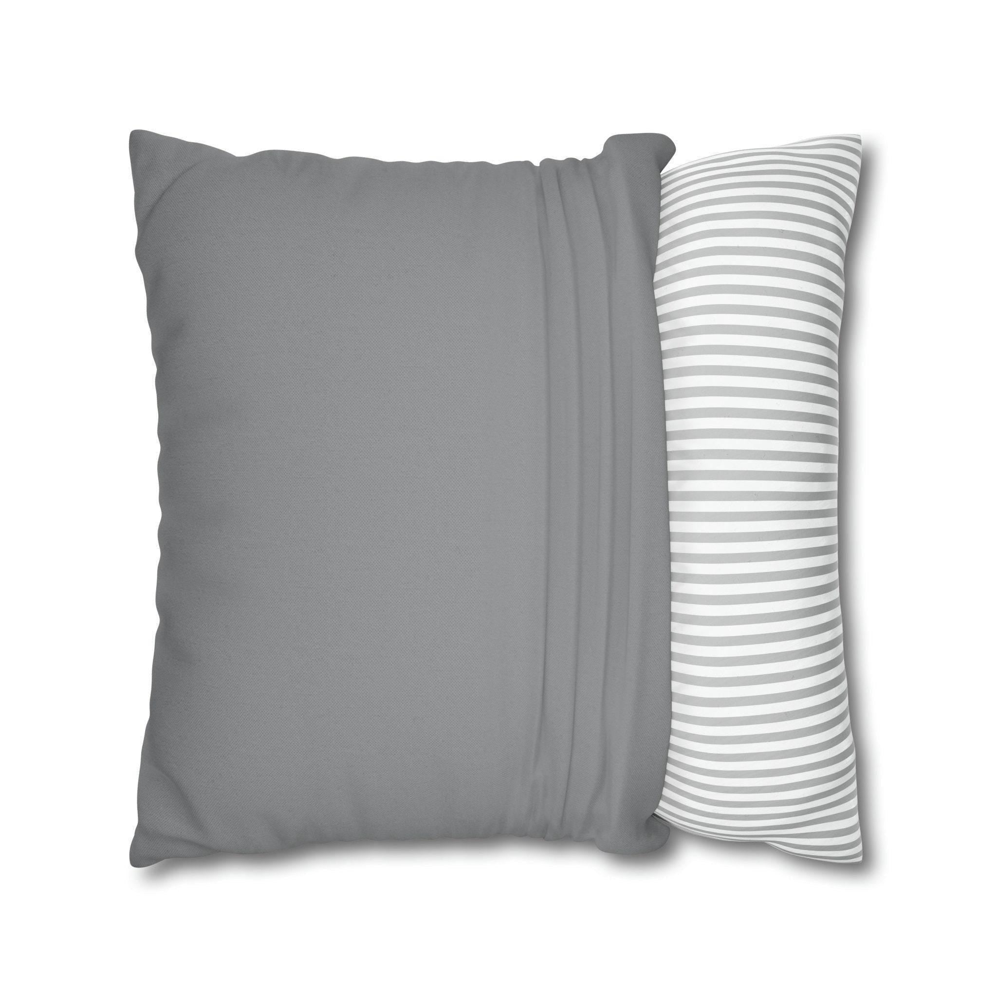 Festive Poinsettia Christmas Pillow Cover: Hypoallergenic Holiday Cushion Case in 4 Sizes