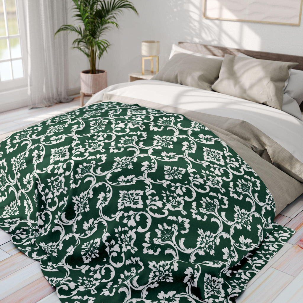 Kelly Green Damask Fleece Blanket: Elegant Floral Throw