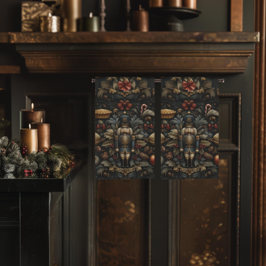 William Morris Nutcracker Christmas Hand Towel: Vintage Style Holiday Tea Towel