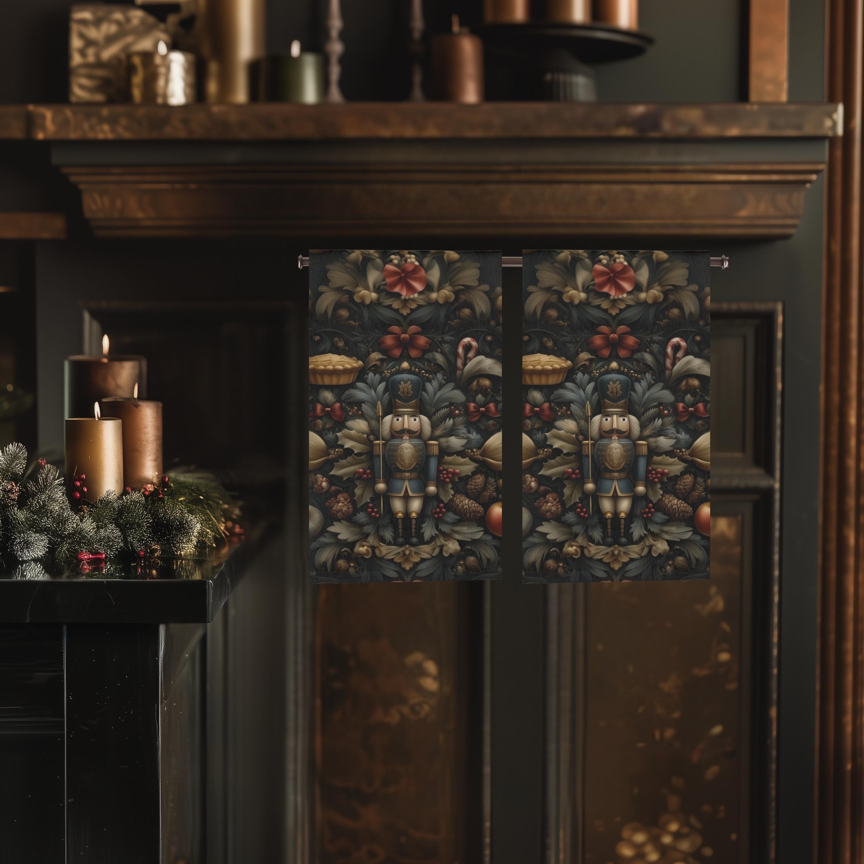 William Morris Nutcracker Christmas Hand Towel: Vintage Style Holiday Tea Towel
