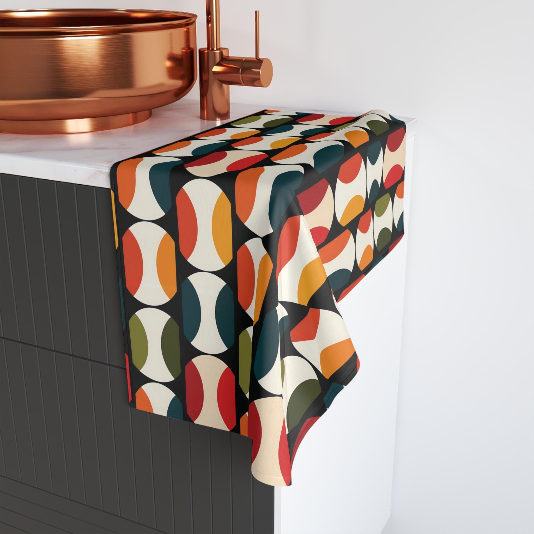 Bauhaus Hand Towel: Retro Mid Century Modern Bold Geometric Design