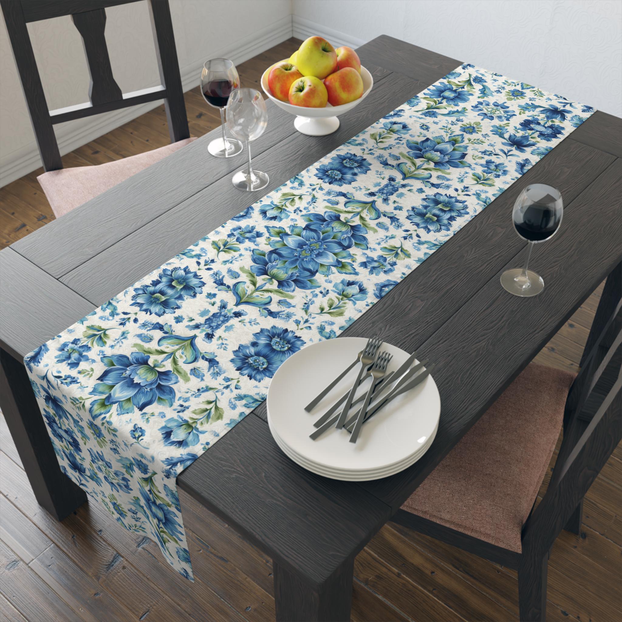 Jacobean Floral Table Runner: Blue-Green Vintage-Inspired Botanical Print for Elegant Dining Decor