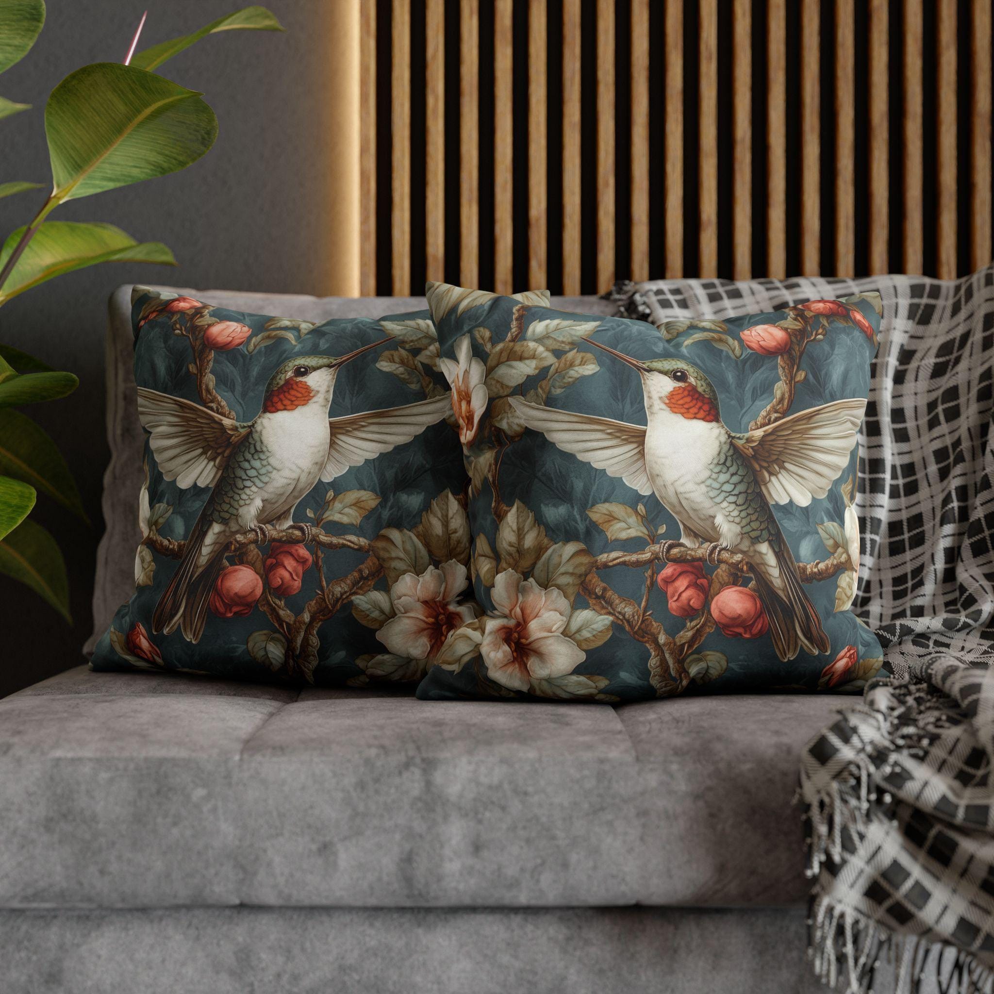 Vintage Style Hummingbird Floral Pillowcase: William Morris Inspired Decorative Cushion Cover for Nature Lovers