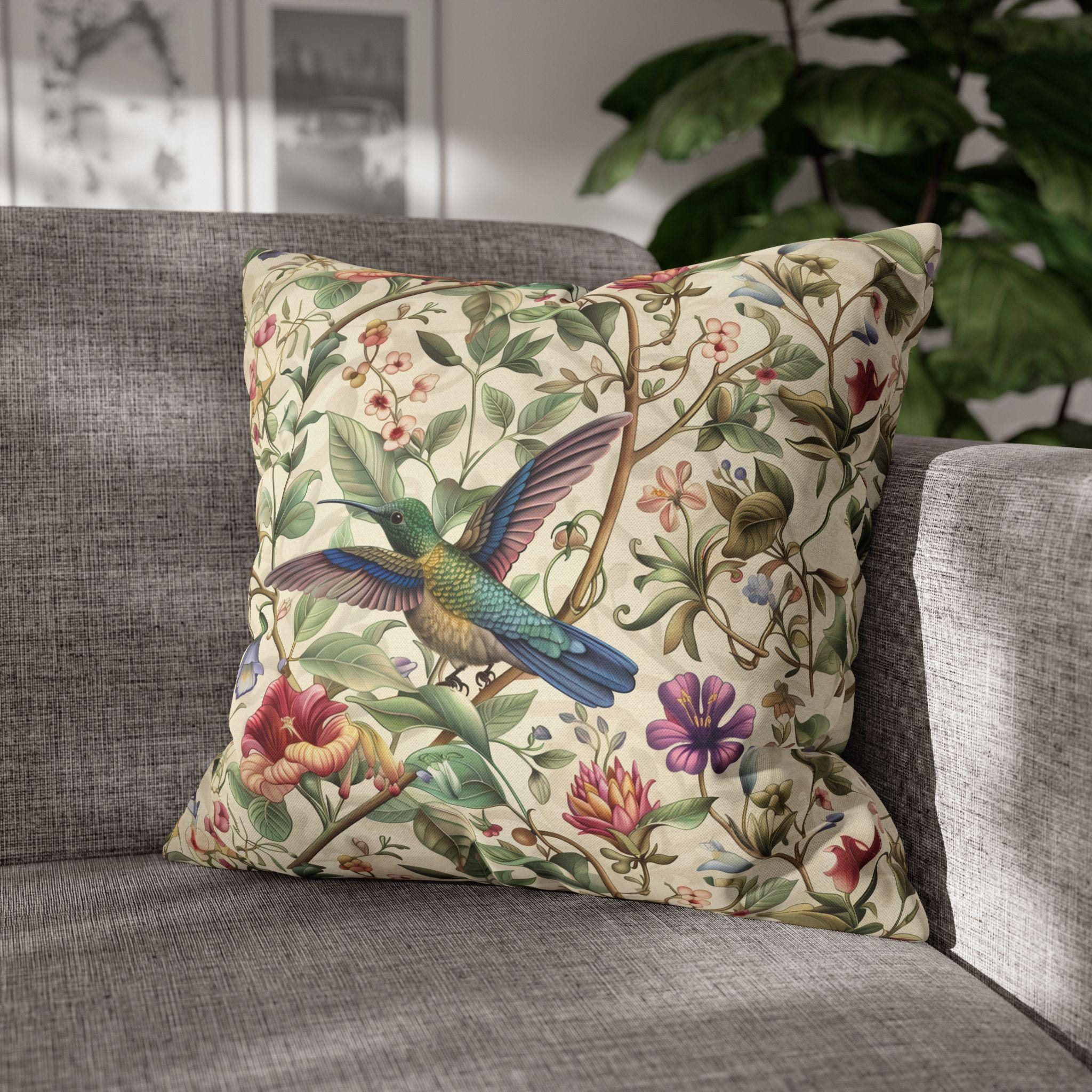 William Morris Hummingbird Botanical Pillow Cover: Vintage Style Cream Floral Vine Design Home Decor