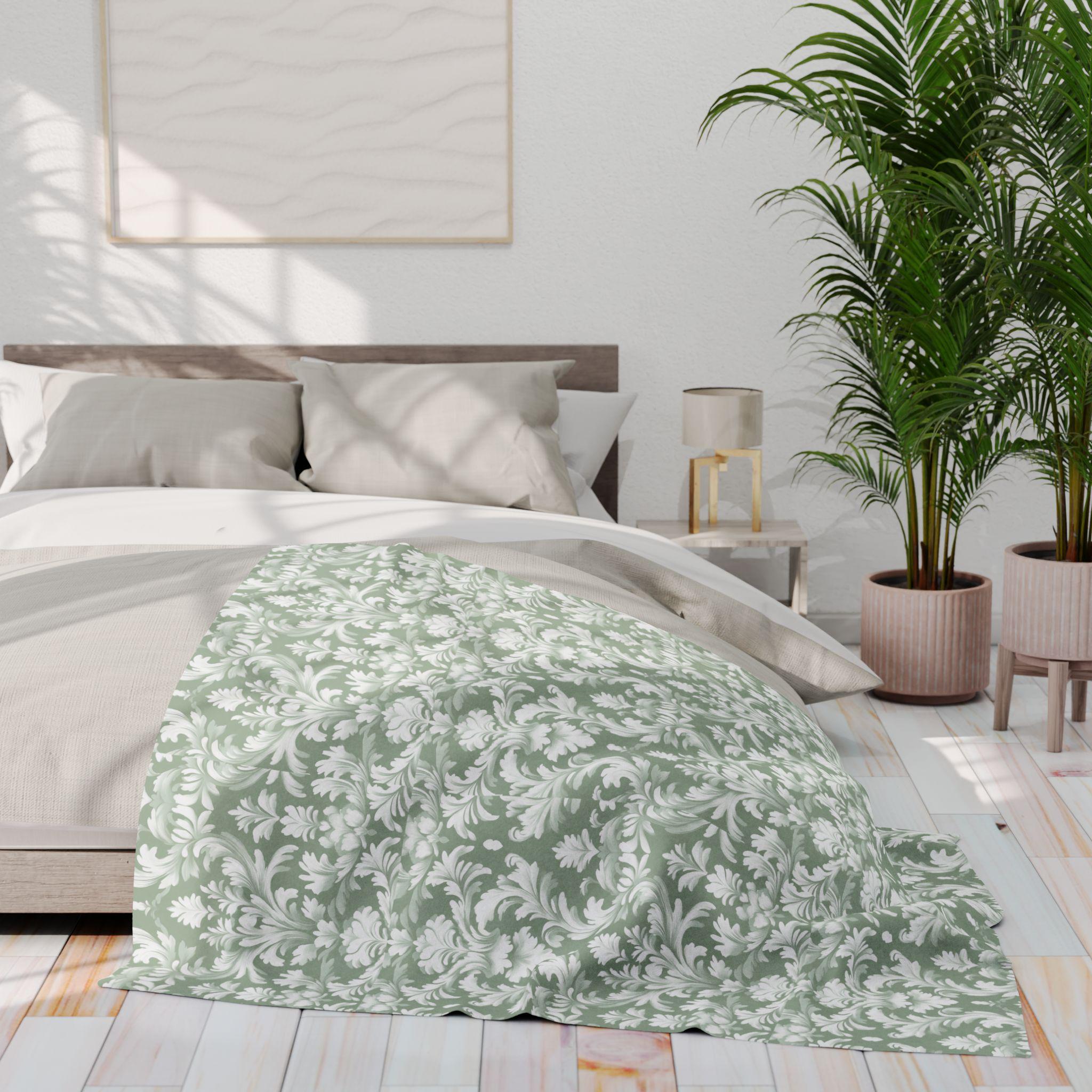 Damask Pattern Pastel Green Fleece Blanket, Vintage Style Throw Blanket for Living Room Bedroom
