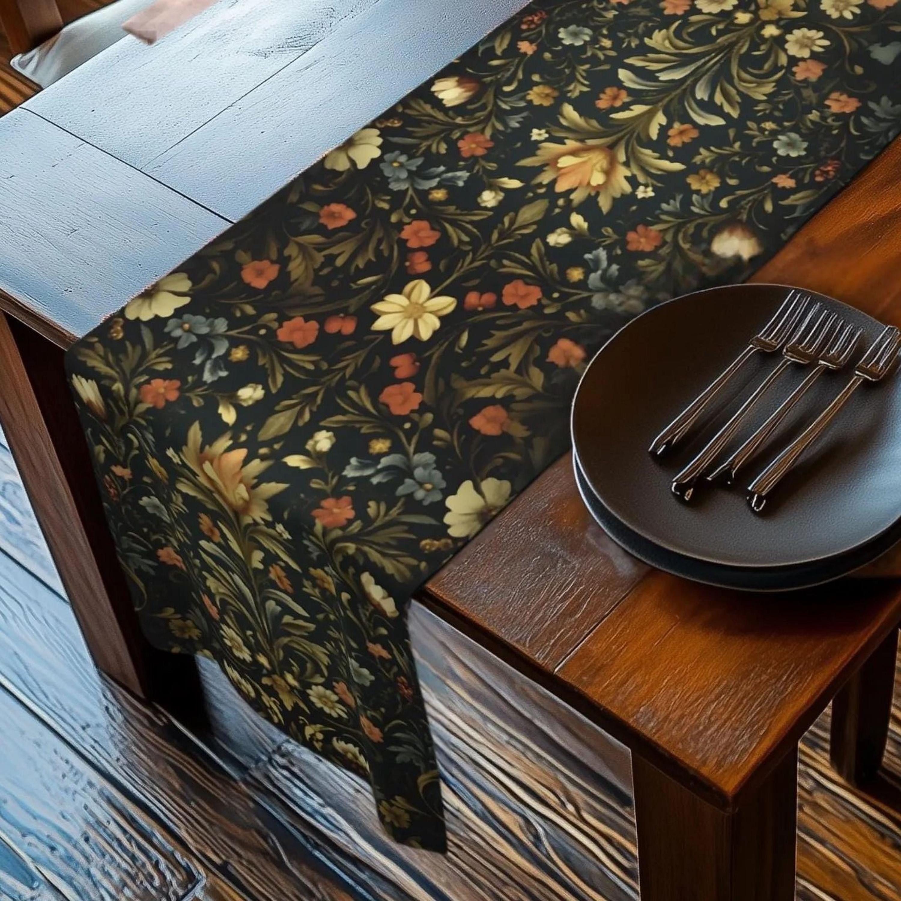 William Morris inspired Table Runner: Vintage Style Moody Blooms