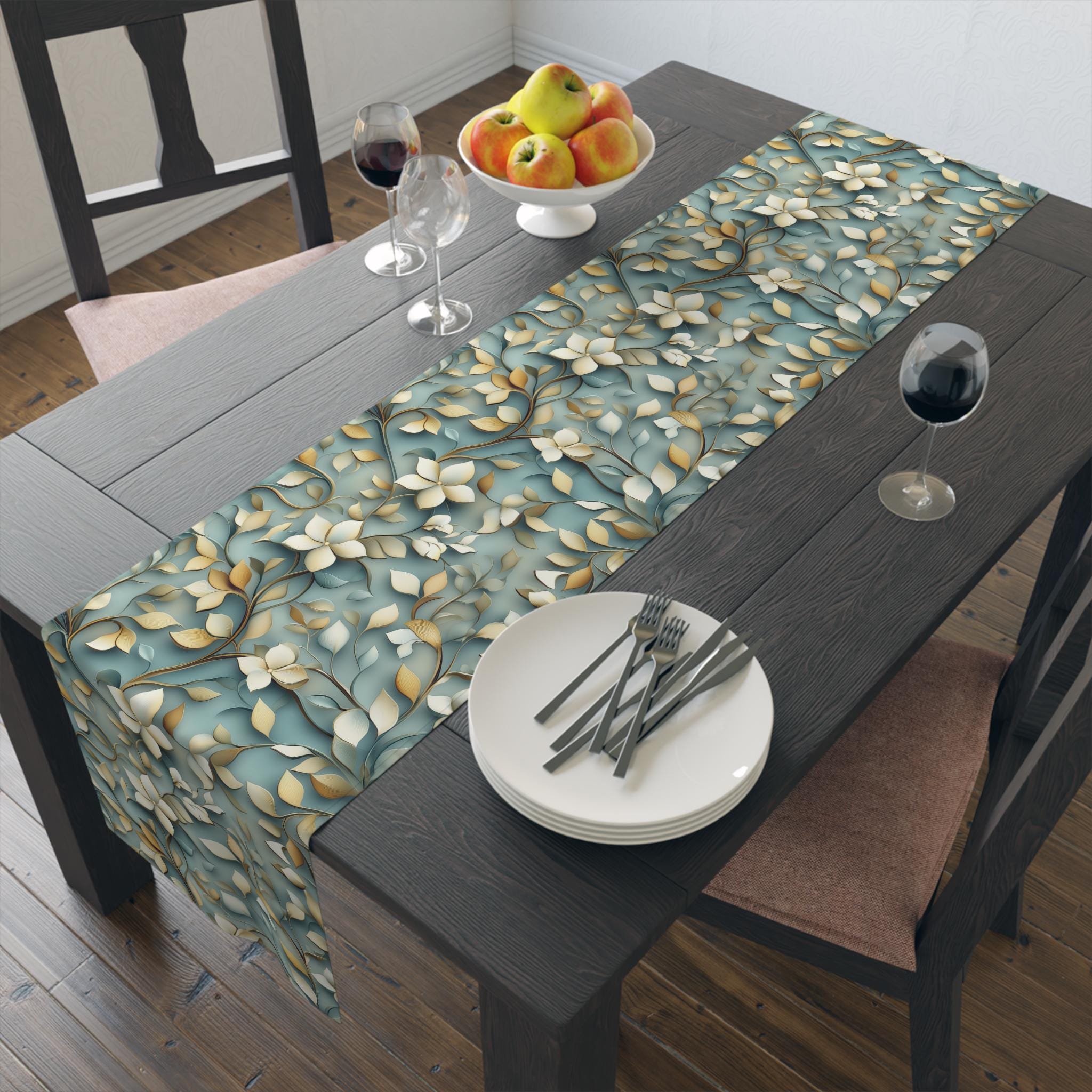Elegant Botanical Table Runner: William Morris Inspired Floral Design for Stylish Home Decor