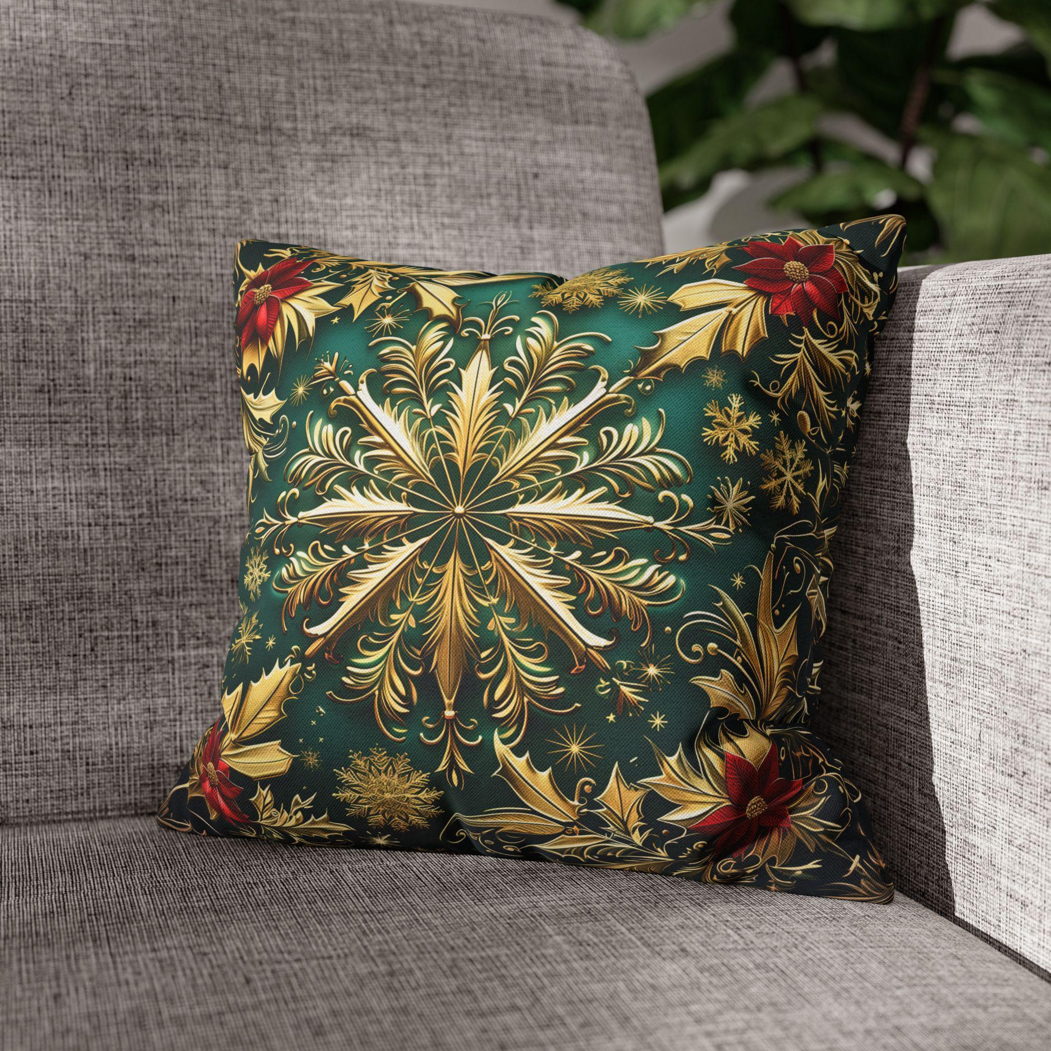 Christmas Snowflake Pillow Cover, Elegant Emerald Green and Gold Design, Luxury Cushion Cover