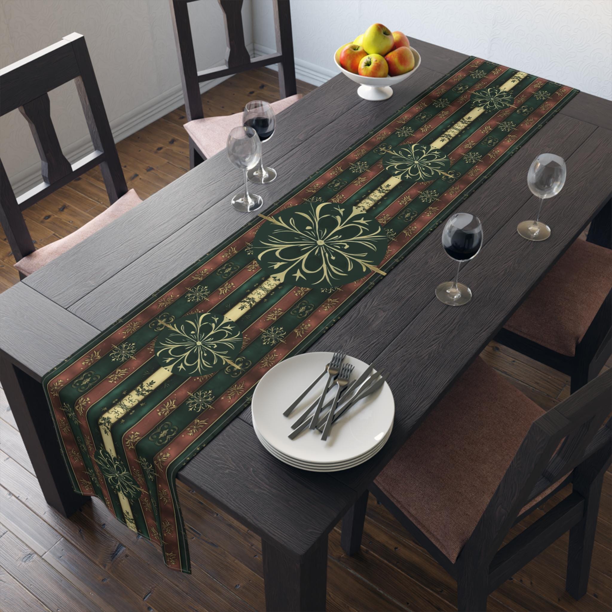 Elegant Christmas Table Runner: Green Red and Gold Snowflake Design
