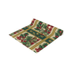 Gingham & Holly Christmas Table Runner: Classic Vintage Holiday Style with Stripes