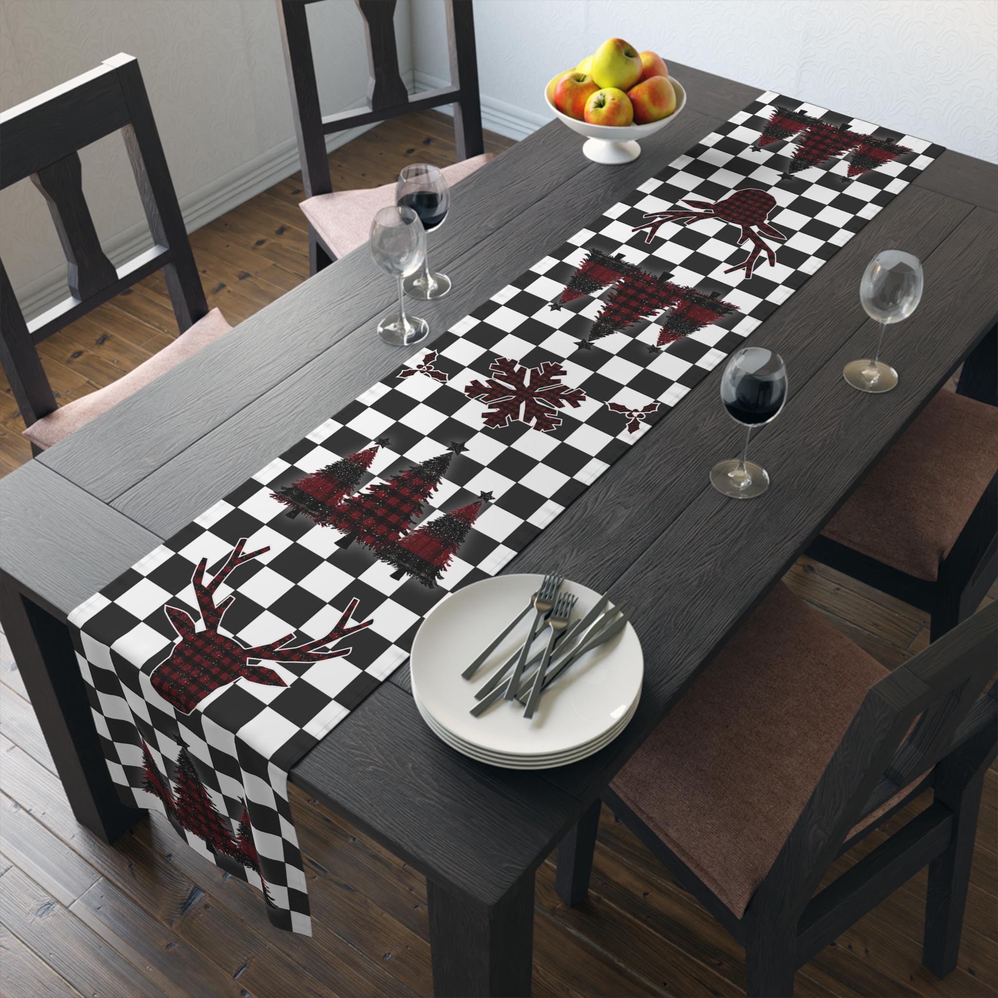 Plaid Christmas Icon Checkered Table Runner:  Modern Twist on Classic Holiday Decor