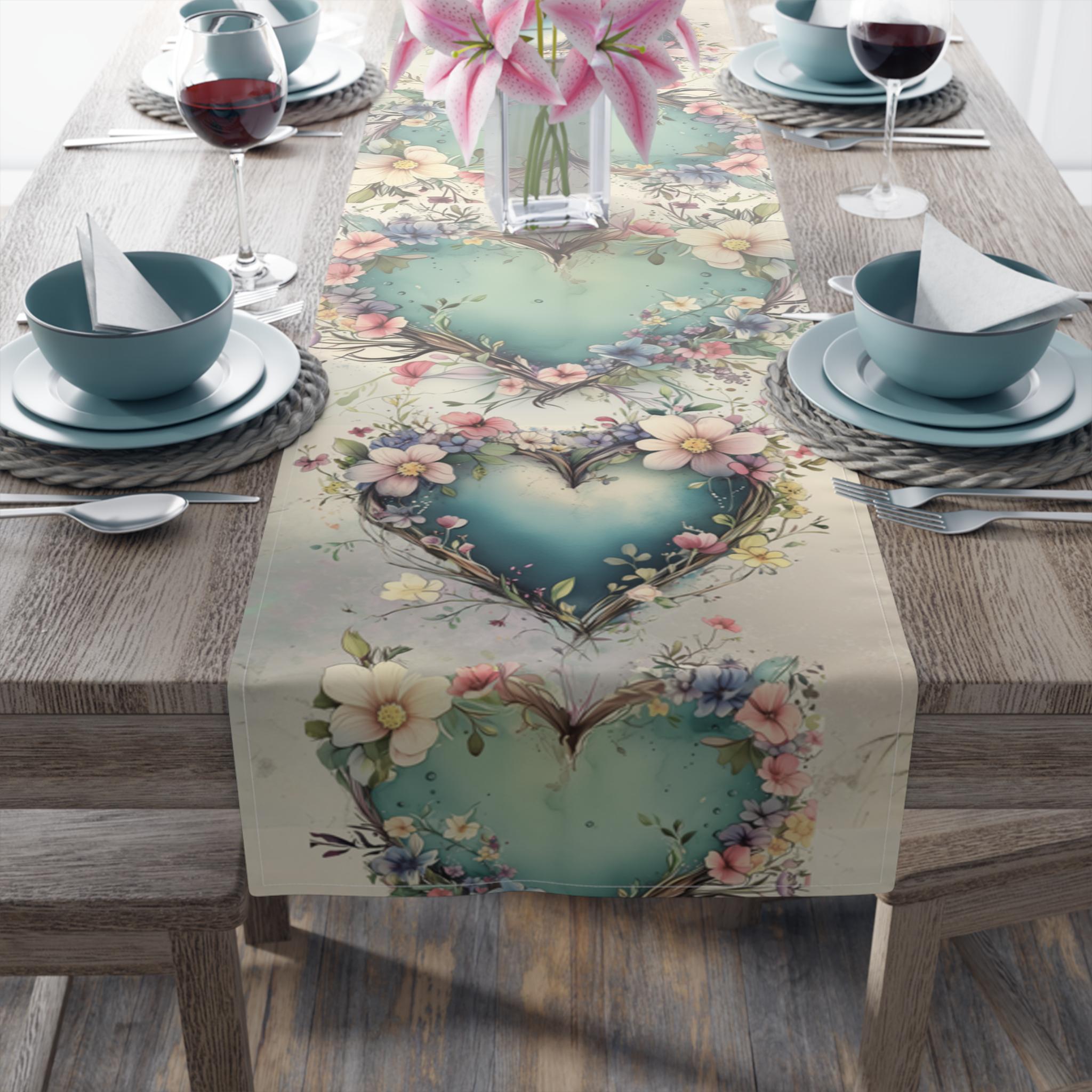 Romantic Floral Heart Table Runner: Elegant Wedding Decor & Dining Accessory for Special Occasions