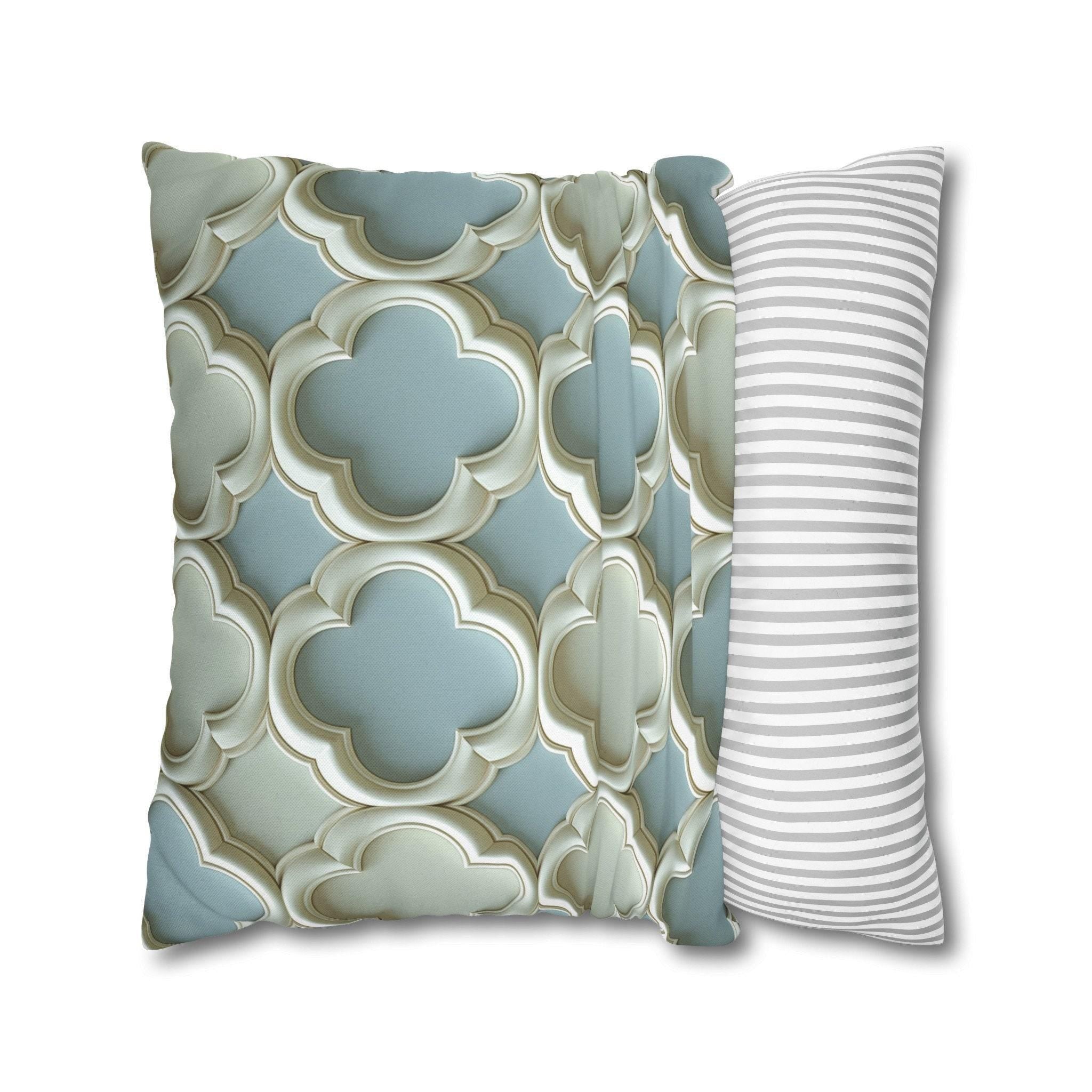 Coastal Quatrefoil Pillow Cover, Blue Beige 3D Effect