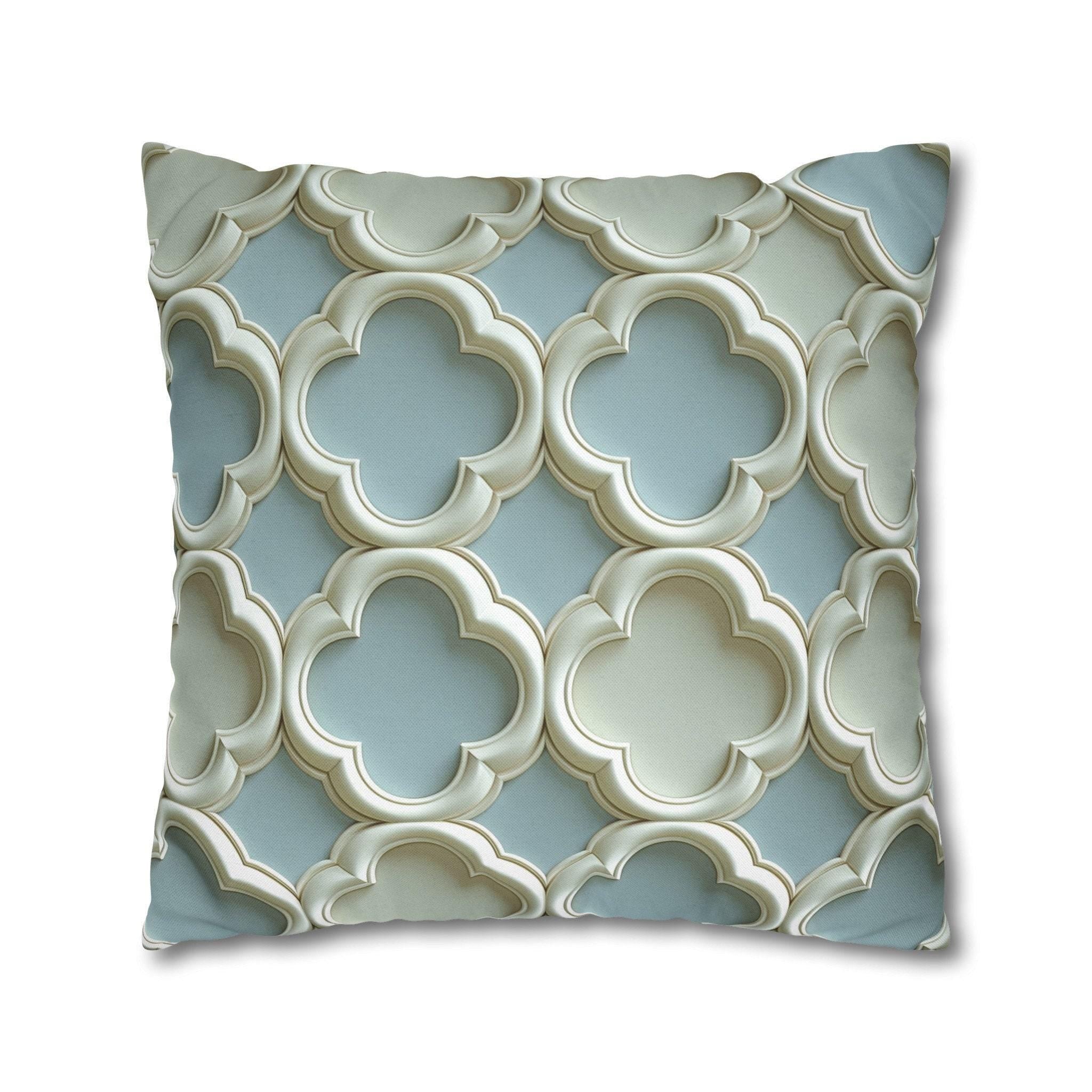 Coastal Quatrefoil Pillow Cover, Blue Beige 3D Effect