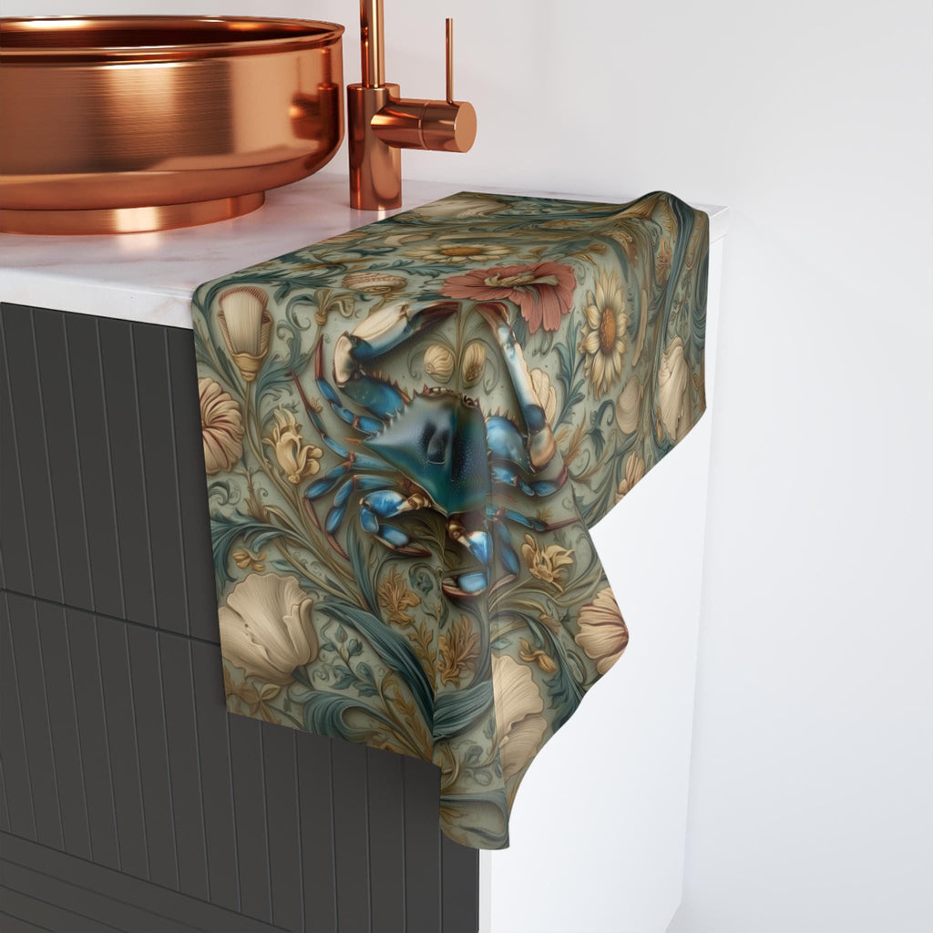 Blue Crab Hand Towel: Chesapeake Bay Coastal Design (Kitchen or Bath)